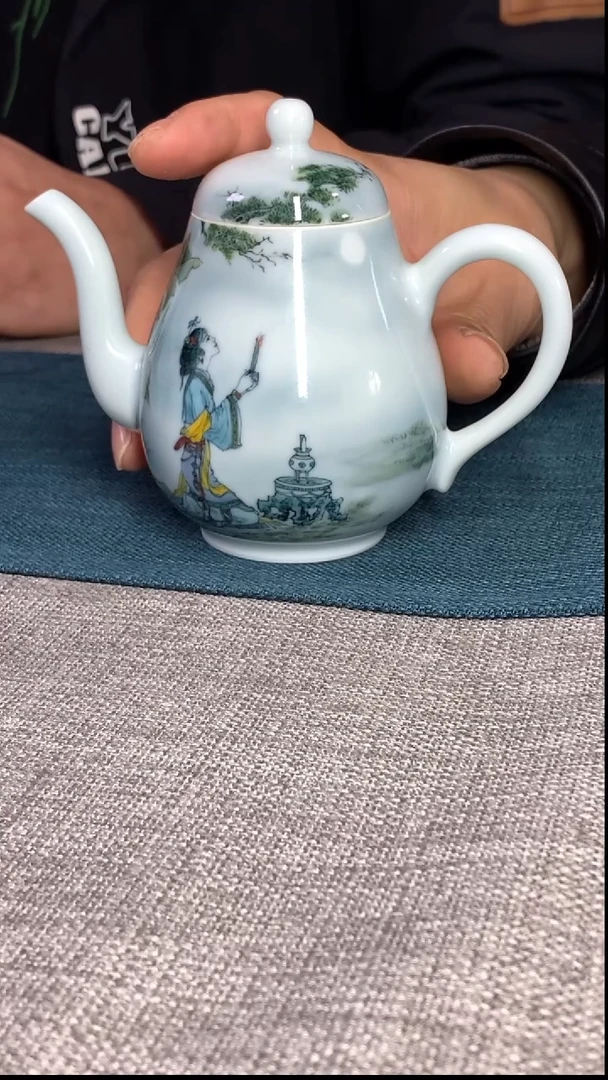 【闪购商品】瓷墨彩茶壶