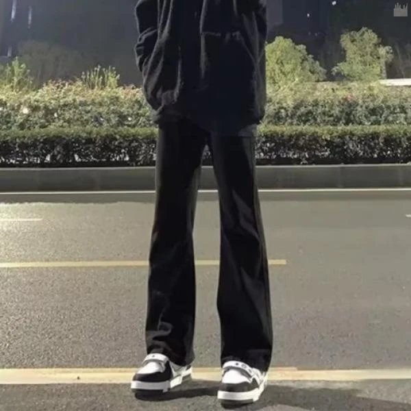 纯黑色修身港风牛仔裤男款加绒长裤子高街vibe美式宽松直筒微喇裤