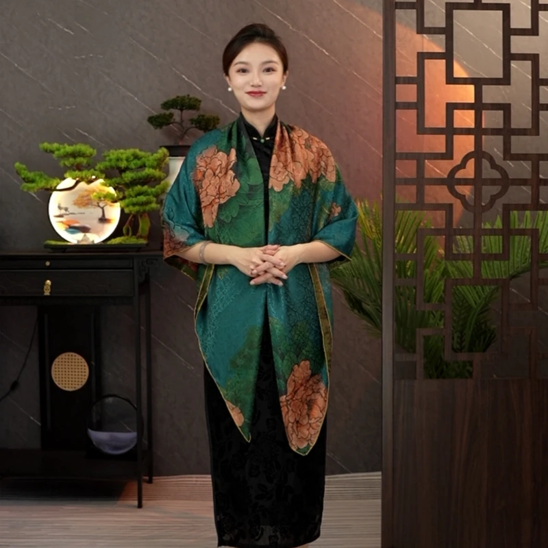 L064雍容华贵140*140龟裂纹30-50岁中式女士双面双色丝巾披肩围巾