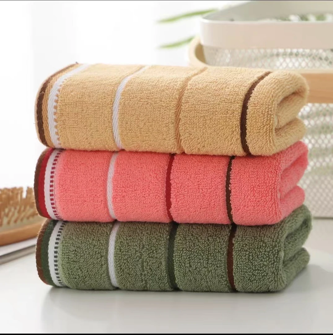 厂家直销批发十条35*75纯棉素色平织三条边成人款家用大毛巾吸水