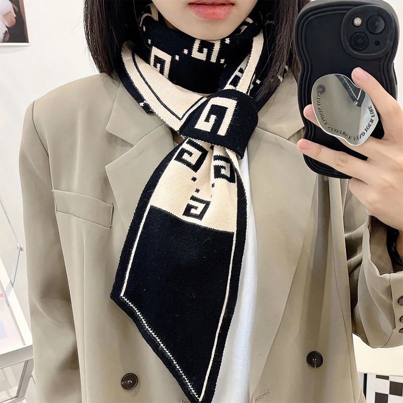 围巾女款爆款2023新款秋冬季网红披肩高级感韩版百搭学生加厚保暖