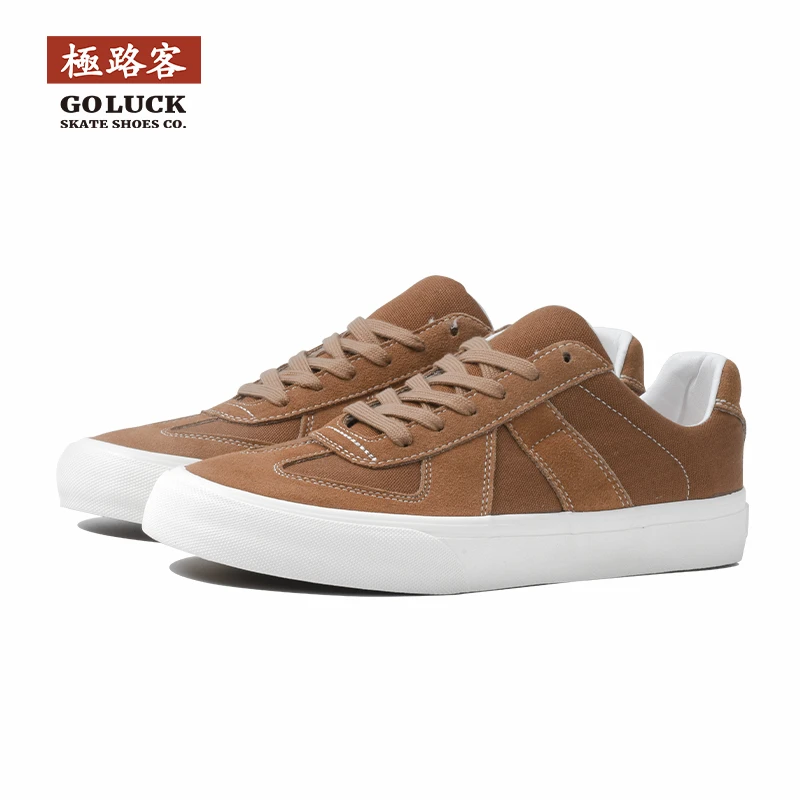 极路客滑板鞋男鞋女鞋美式复古耐磨减震百搭休闲鞋运动德训鞋男