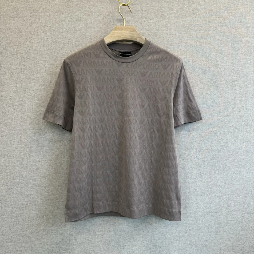 全新未使用 EMPORIO ARMANI/乔治·阿玛尼 卡其满logoT恤MTS10666