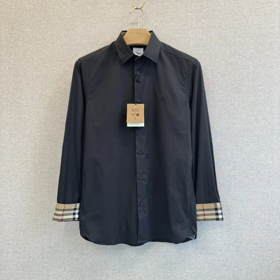 全新未使用 BURBERRY/博柏利 男士棉质战马标黑色衬衫 Msn30168