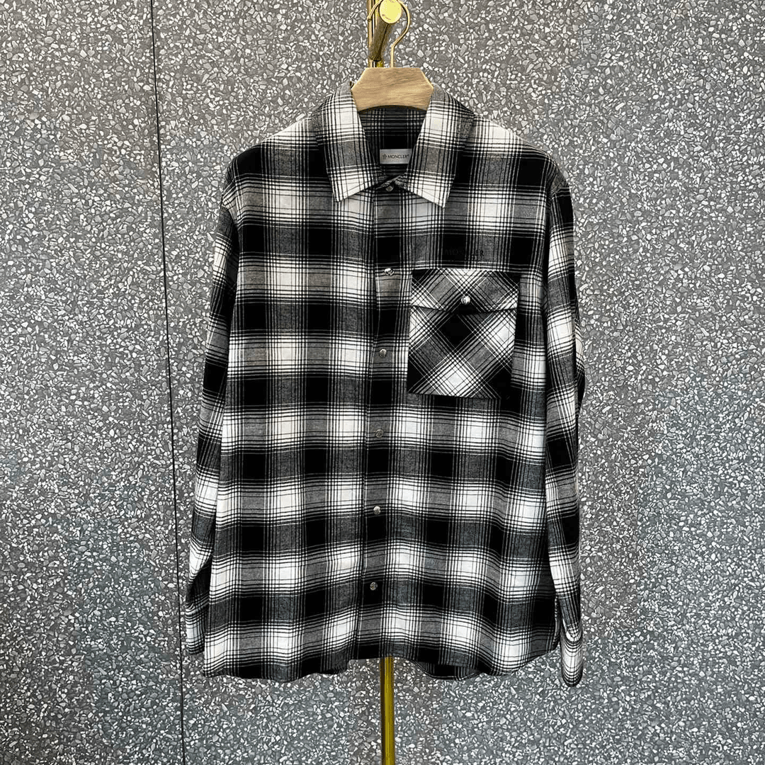 全新未使用 MONCLER Moncler 男士黑白格子外套MSN30086