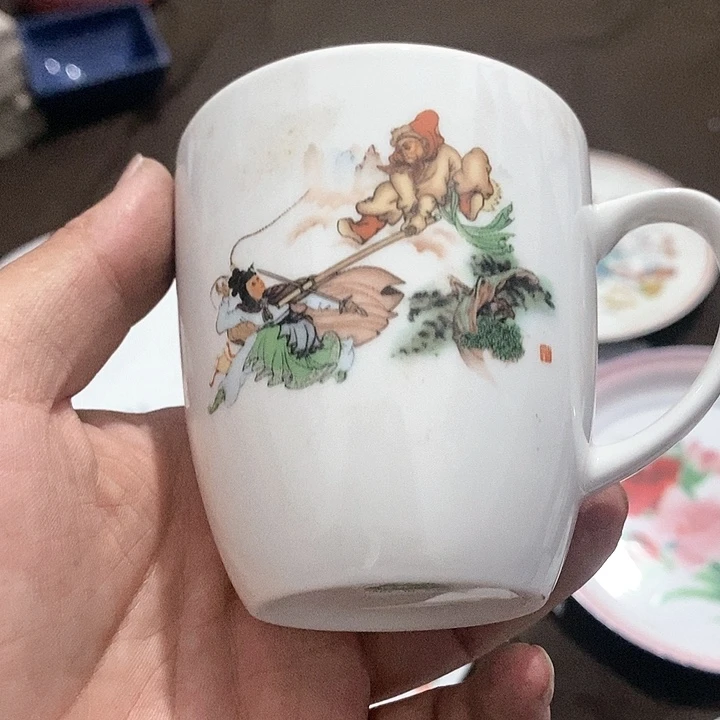 村里收的，摆件。。。。。
