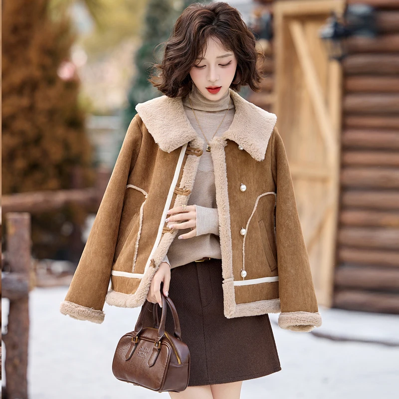 皮毛一体女2024年秋冬季新款设计感减龄小香风加绒小个子保暖外套