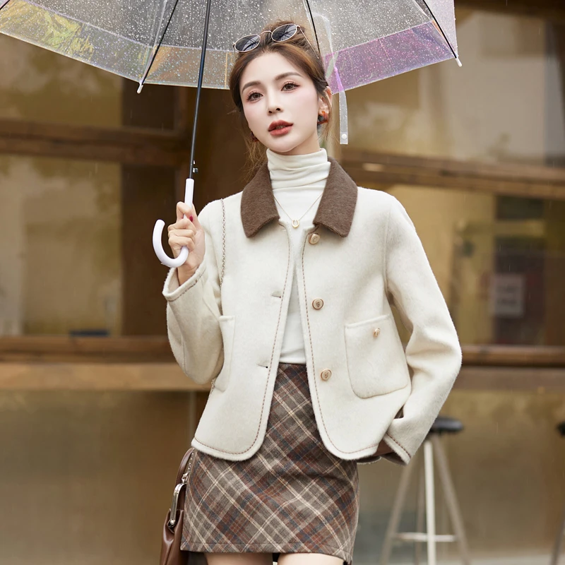 羊毛大衣女2024秋冬新款小个子高级感小香风拼接短款双面毛呢外套