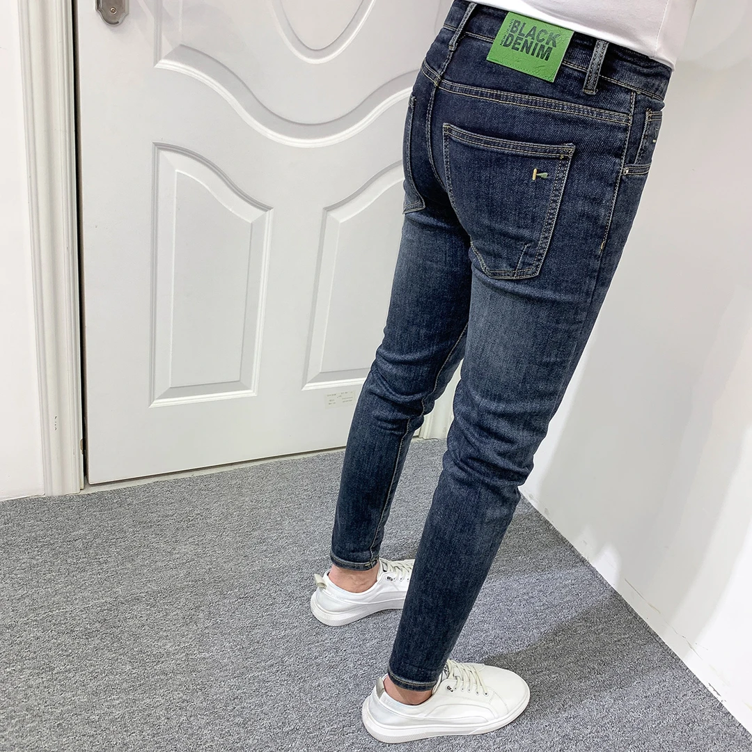 高端潮牌牛仔裤男2025夏季新款蓝色刺绣韩版修身显瘦弹力小脚裤子