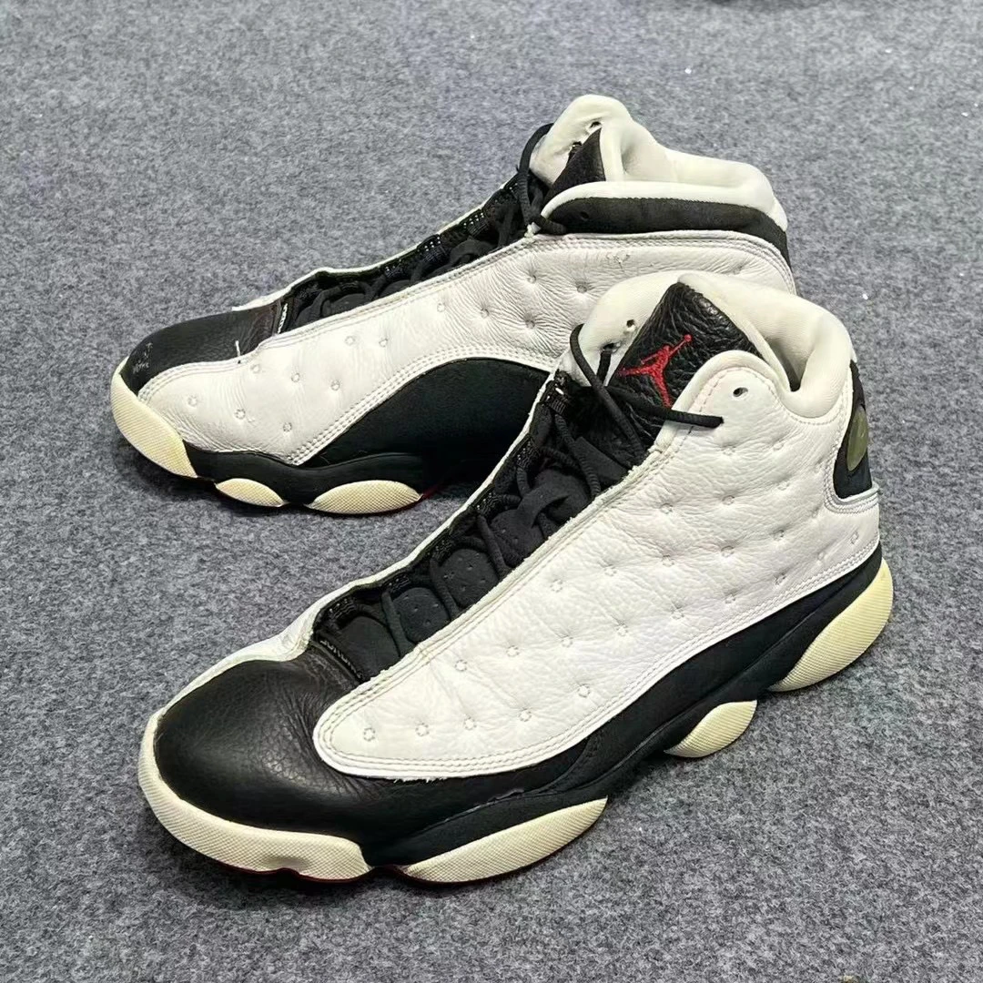 44码/AIRJORDAN13熊猫配色 高帮篮球鞋 公价2999