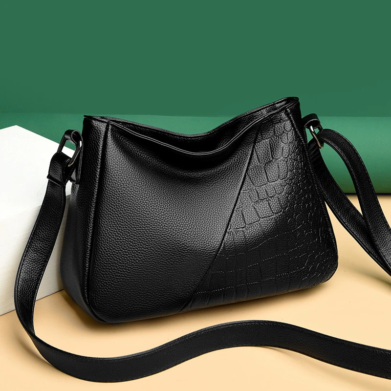 软皮女包2025新款中年妈妈包百搭单肩包大容量中老年斜挎包女小包