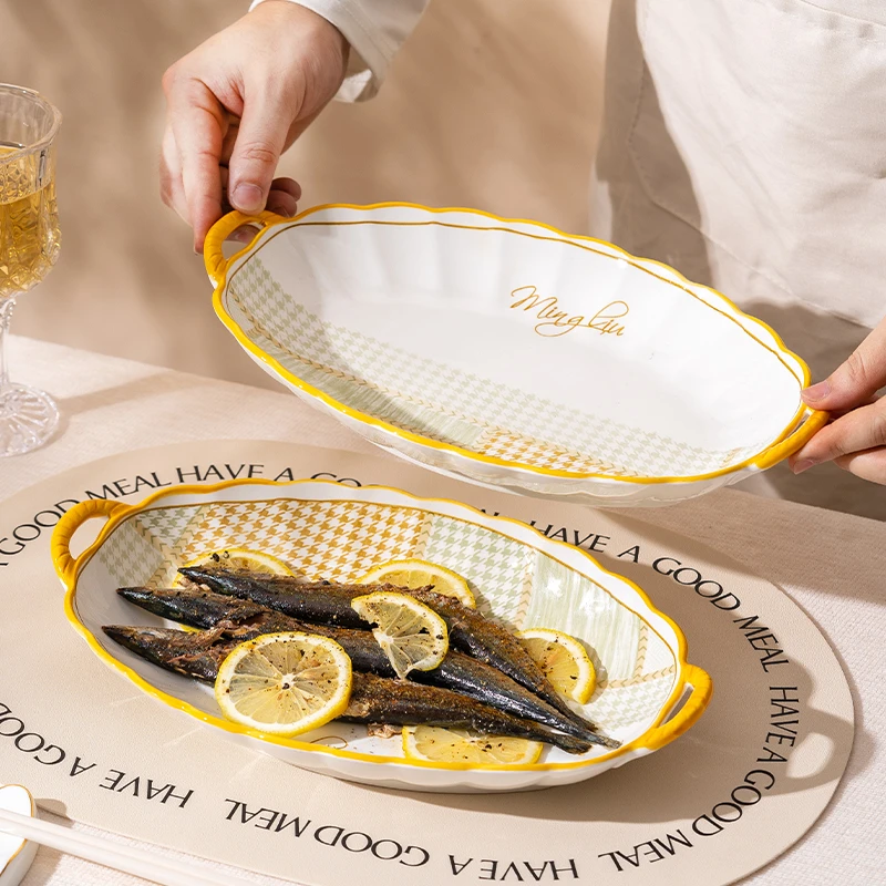 轻奢风高颜值千鸟格12英寸鱼盘家用釉下彩双耳创意陶瓷装鱼专用盘