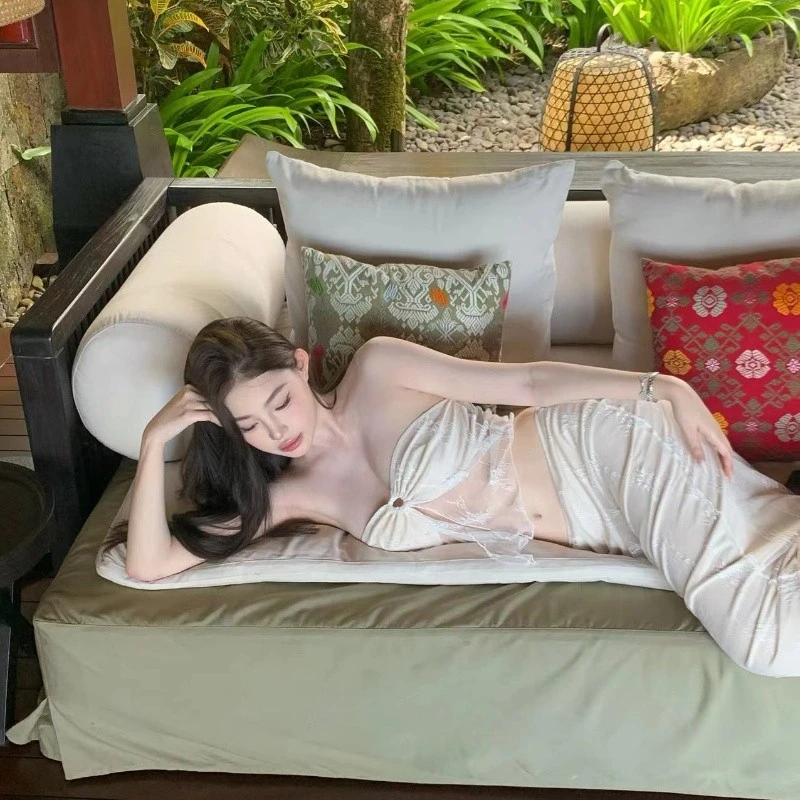 罗卡艺新款高级感度假氛围ins风蕾丝性感显瘦分体泳衣女