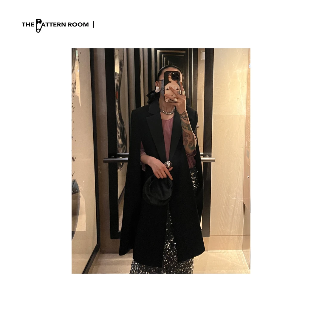 The pattern room | 新法式气质斗篷短外套