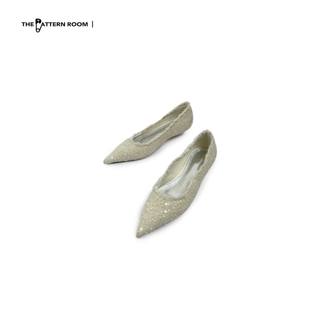 The pattern room | 全天候时髦精穿搭公式金属跟尖头鞋