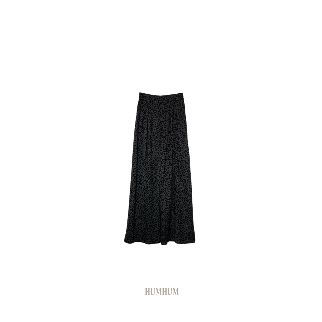 HUMHUM | 野生时髦精生机豹纹隼位丝绒卫裤