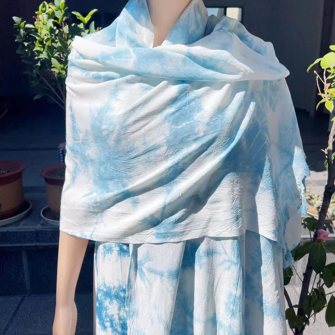 《非遗蓝.扎染》纯手工植物染浅蓝云朵围巾蓝色时尚百搭夏季