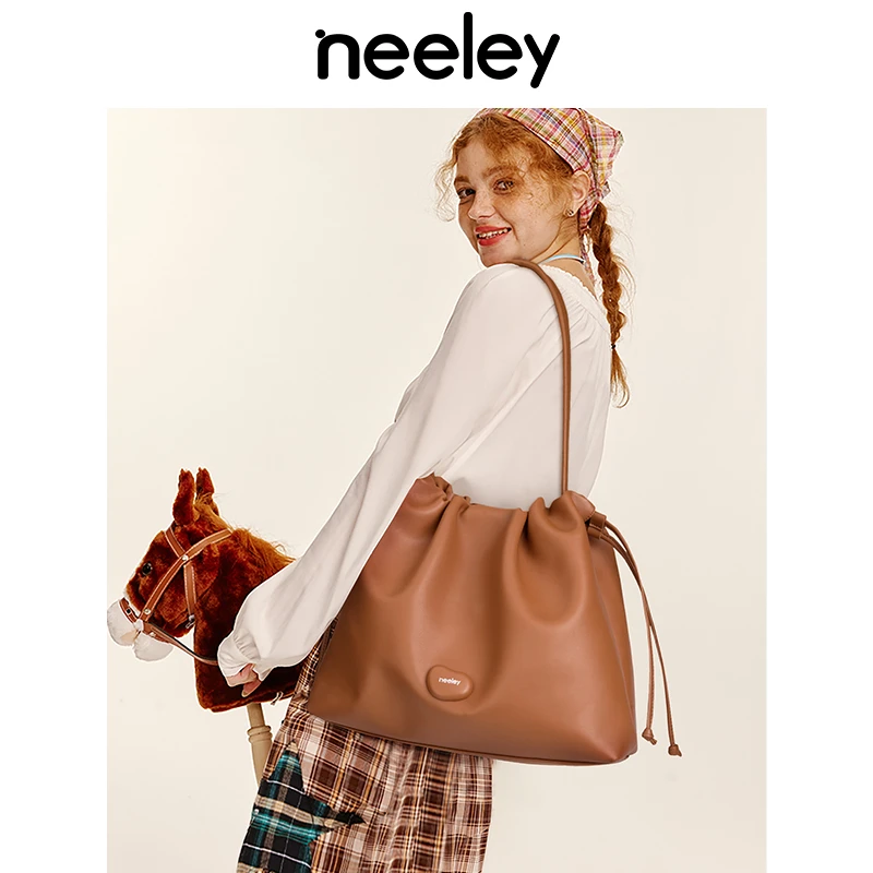 neeley柔软牛皮托特包女褶皱云朵包大容量真皮大包2025新款单肩包