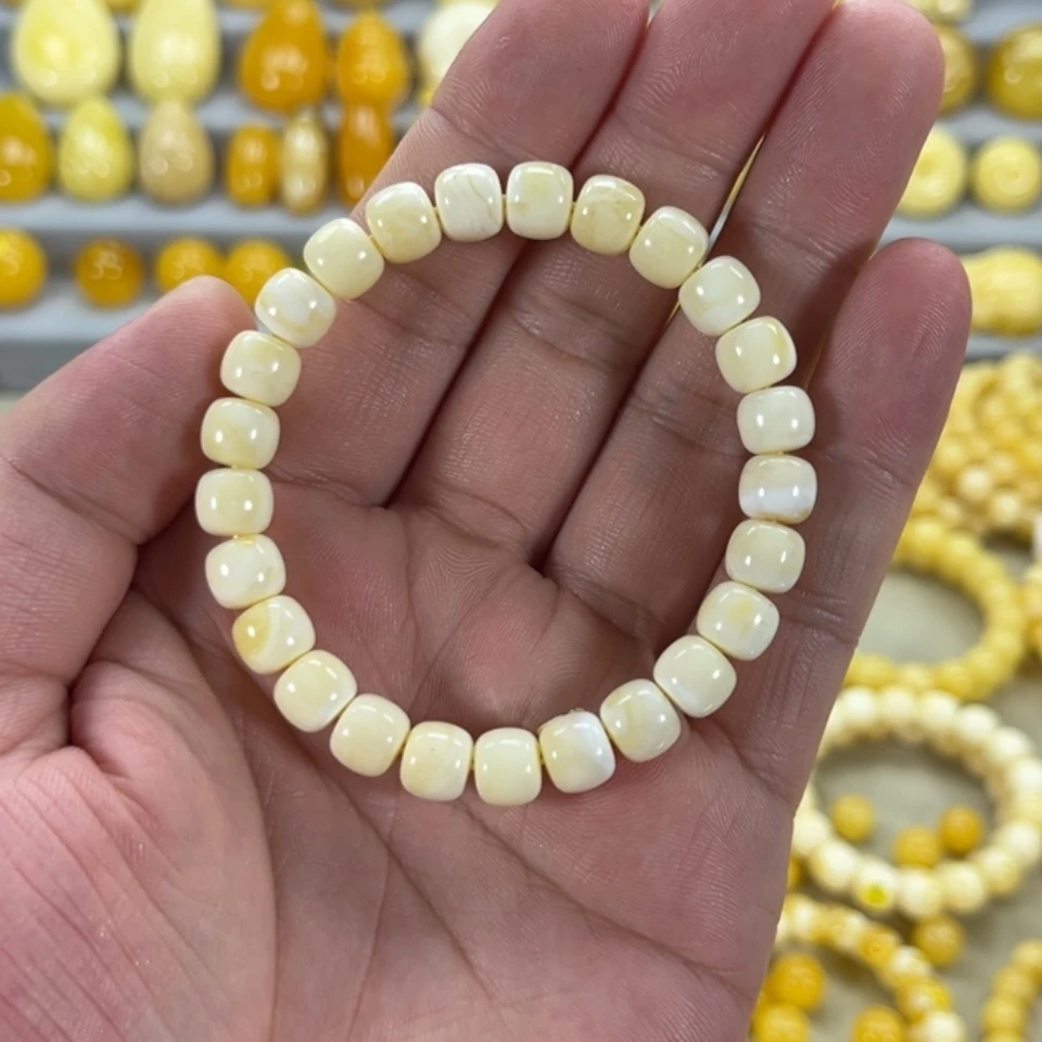 【闪购商品】蜜蜡手链未镶嵌北**鱼