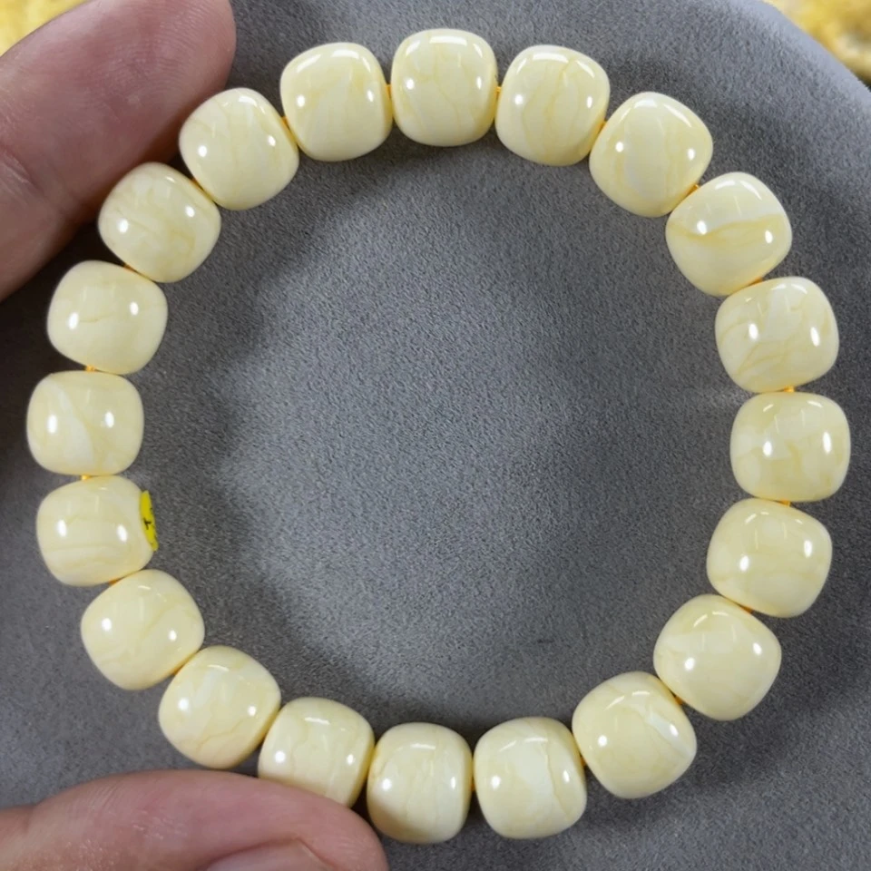 【闪购商品】蜜蜡手串未镶嵌乌料焦皮同料瓷白金纹