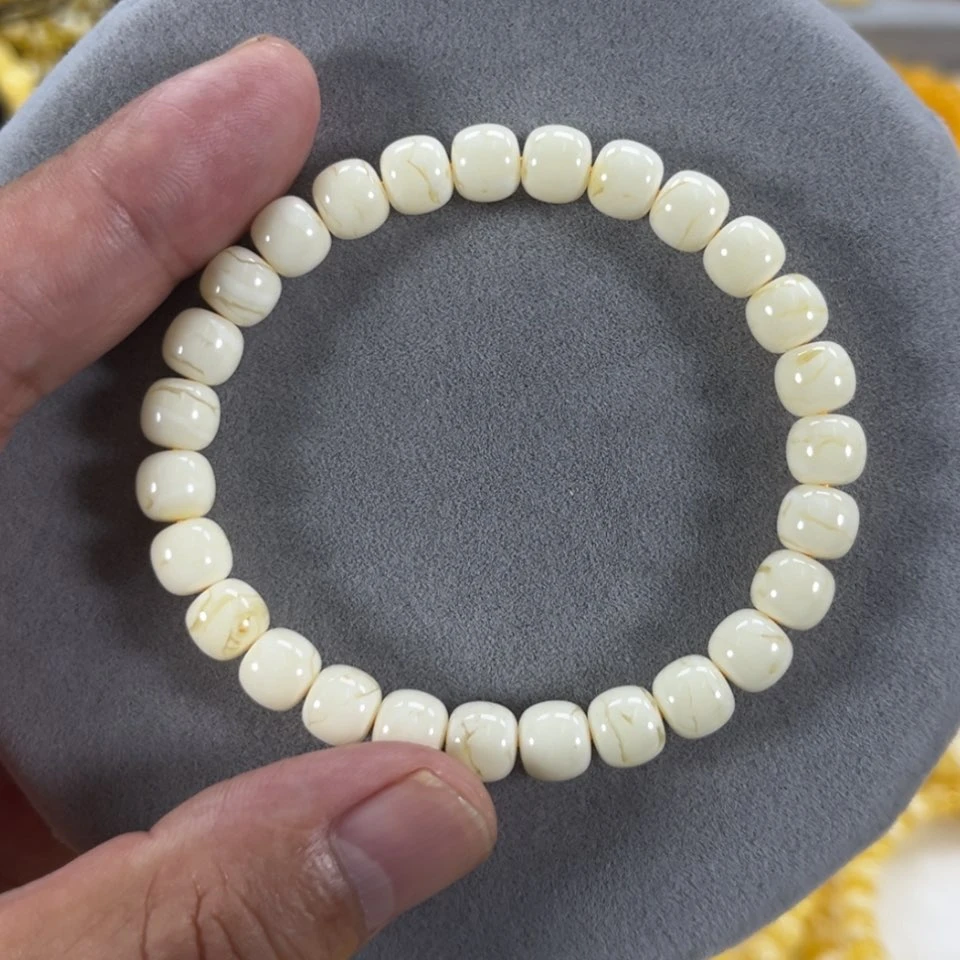 【闪购商品】蜜蜡手串未镶嵌俄料同料瓷白金纹虎皮