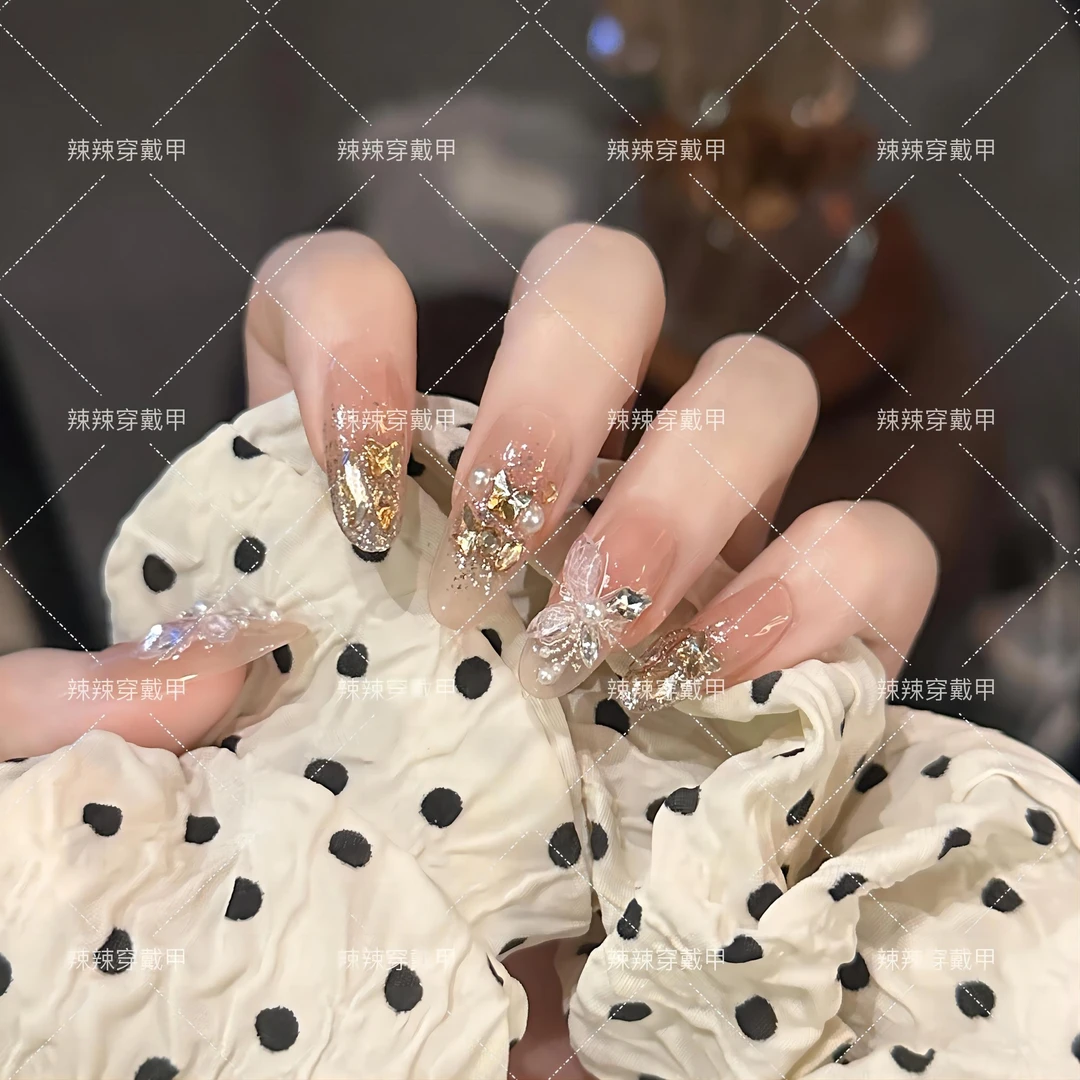 【园游会】手工穿戴甲香槟钻蝴蝶美甲