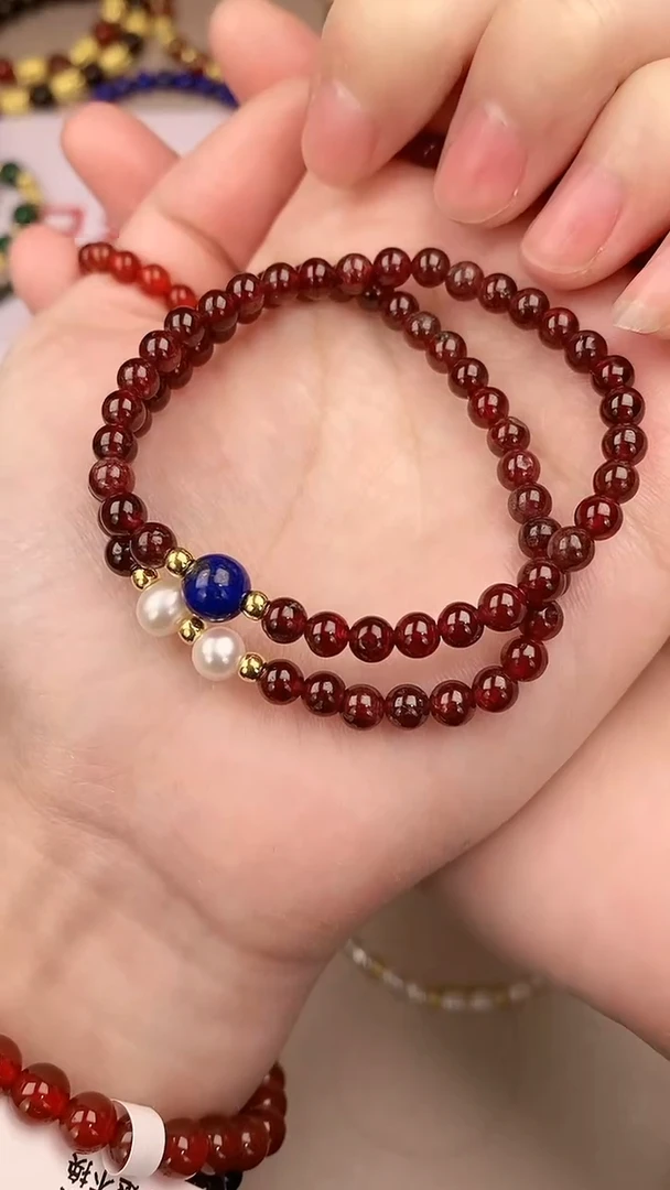 【闪购商品】石榴石手串足金镶嵌足金卡3金珠*5双圈石榴石手串