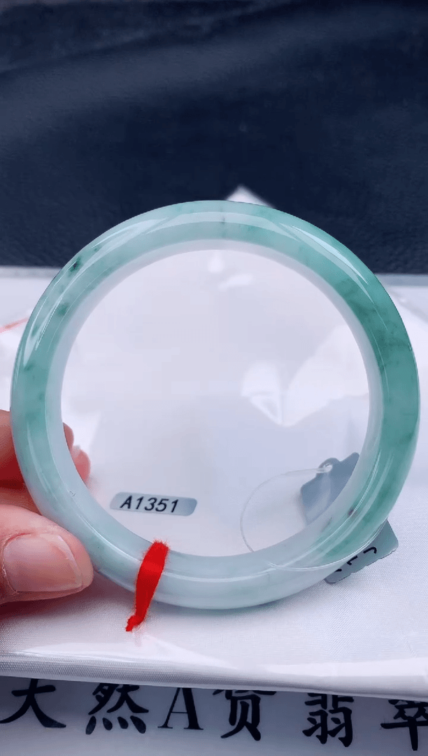 【闪购商品】翡翠手镯未镶嵌正圈56