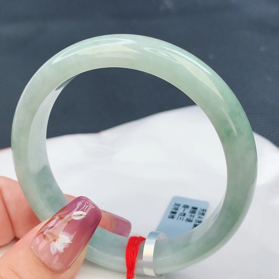 【闪购商品】翡翠手镯未镶嵌56.8