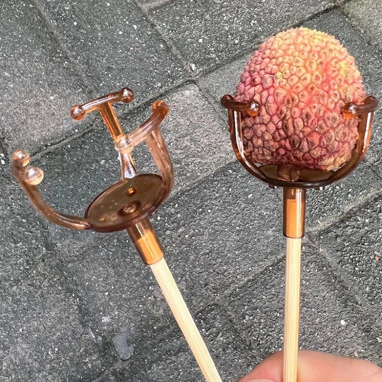 网红荔枝花束固定托底座水果包花神器手工diy包装材料花艺