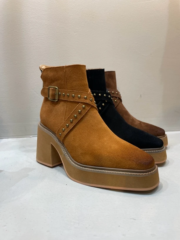 粗跟厚底超轻底复古牛仔风骑士短靴真皮