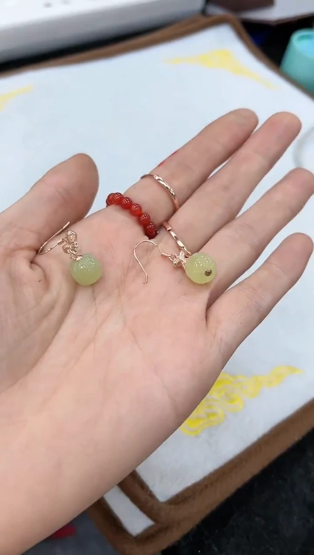 【闪购商品】和田玉耳坠未镶嵌多样性拍一发一