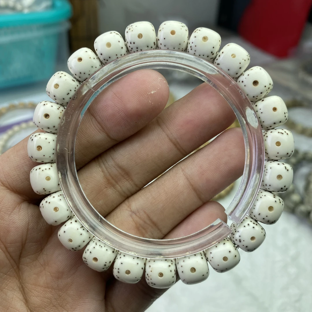 珍汇顽10*9原生态通体超大月留白小细星星月菩提手串直销正品保障