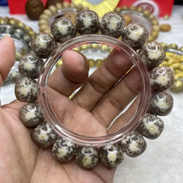 14*13糯冰透灰大眼睛针尖小细星海南星月菩提手串直销正品保障