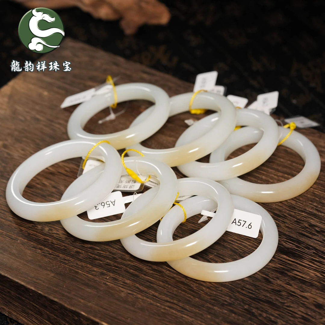 【龍韵祥】和田玉糖白温文尔雅款手镯 多样性发一支