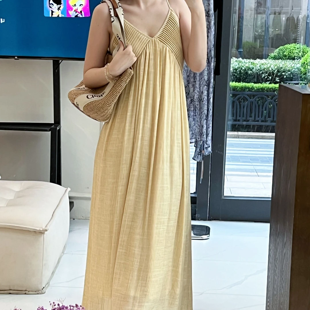 [茶歇]夏季吊带连衣裙设计感小众度假长裙