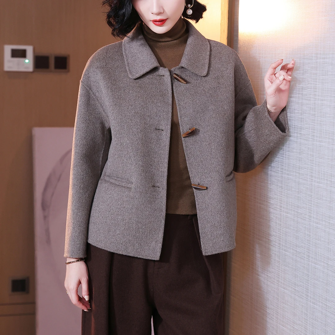 秋冬小个子短款大衣显瘦中年女装新款高端大牌纯羊毛双面毛呢外套