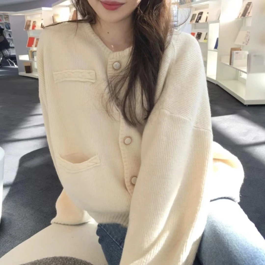 新款女2025初秋薄款圆领纯色气质韩版针织开衫毛衣外套短款9916