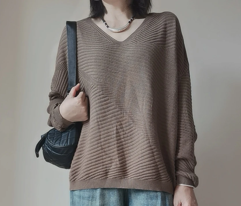 AIXINRUI/1951/高品 新款大版【会姐丨推荐】V领百搭坑条休闲套头衫