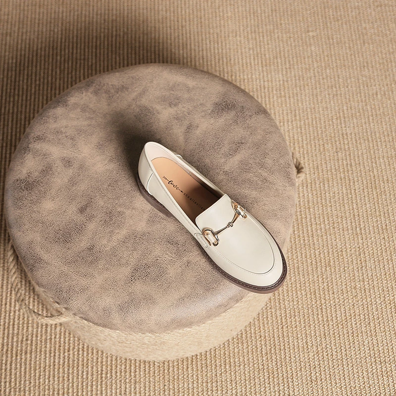 英伦风软皮乐福鞋女粗跟一脚蹬春夏新款软底小皮鞋百搭豆豆鞋女鞋