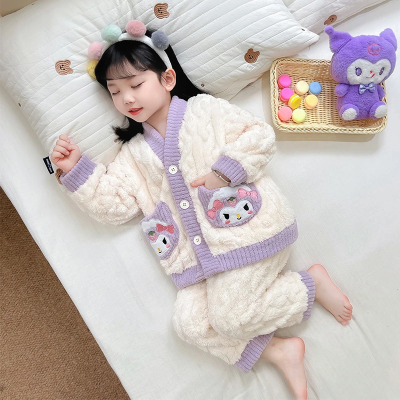 女童法兰绒睡衣秋冬季2025新款儿童珊瑚绒家居服套装宝宝冬季衣服