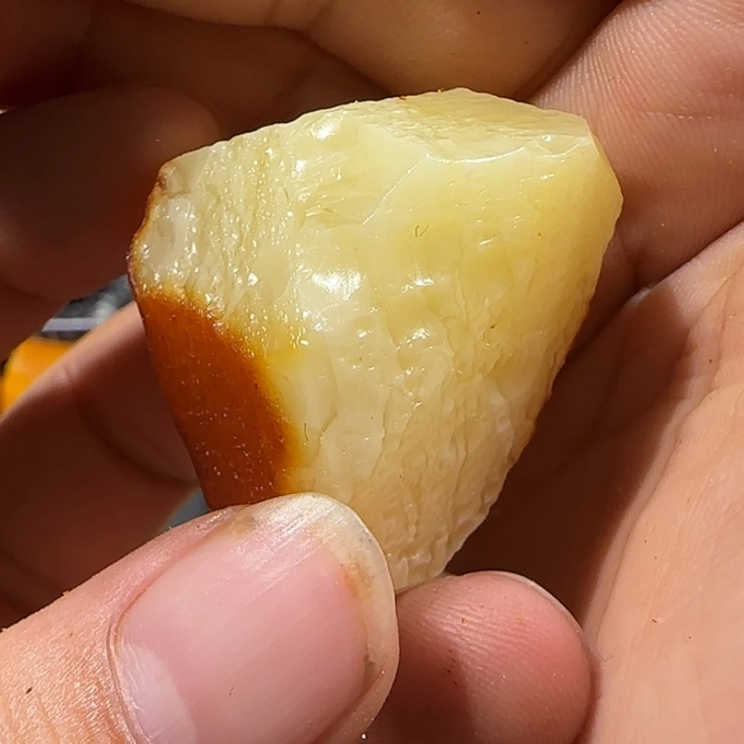 【闪购商品】定制琥珀未镶嵌?****?