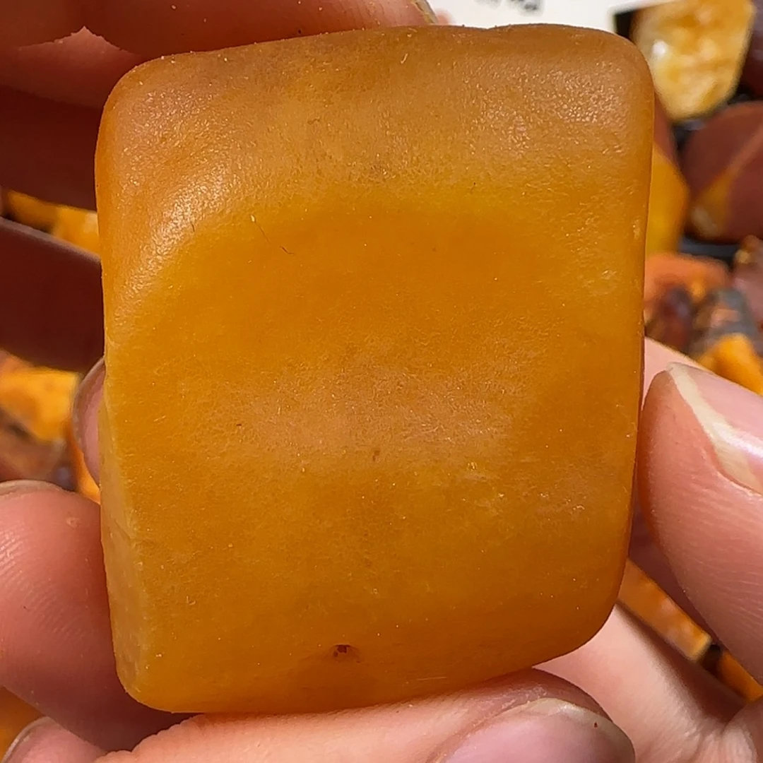 【闪购商品】定制琥珀未镶嵌