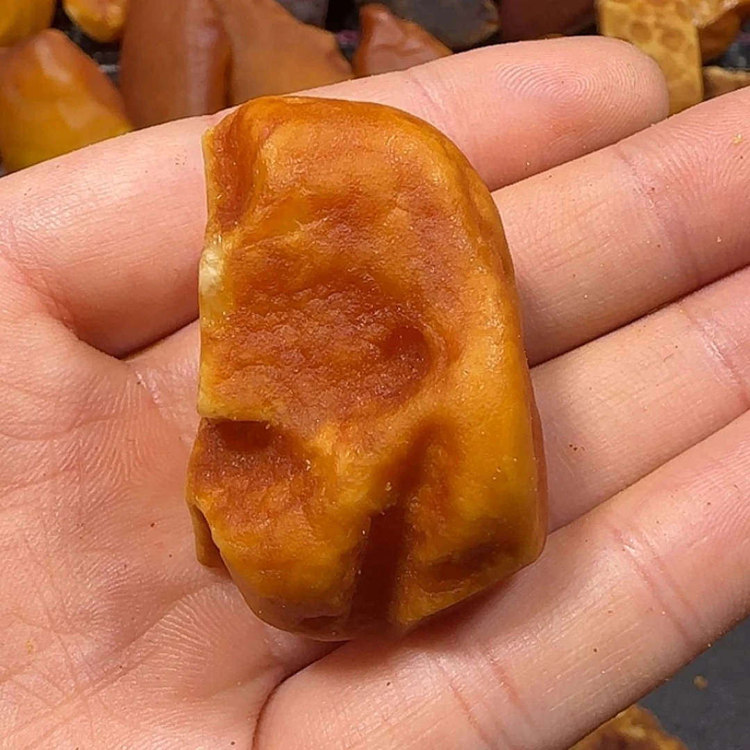 【闪购商品】定制琥珀未镶嵌