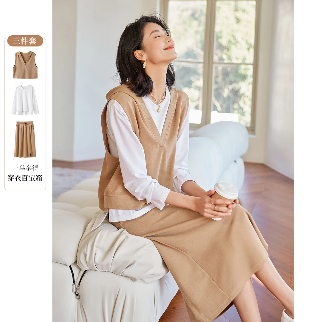 OSA/欧莎 实穿三件套通勤T恤连帽马甲半身裙针织套装女S123A15004