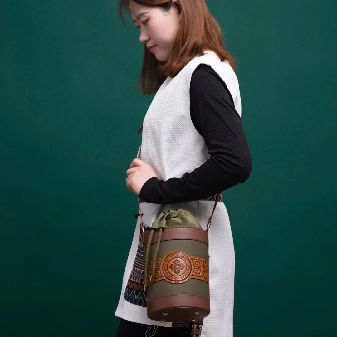 蒙古元素水桶包圆筒时尚经典潮流百搭复古民族风女士斜跨单肩肩包