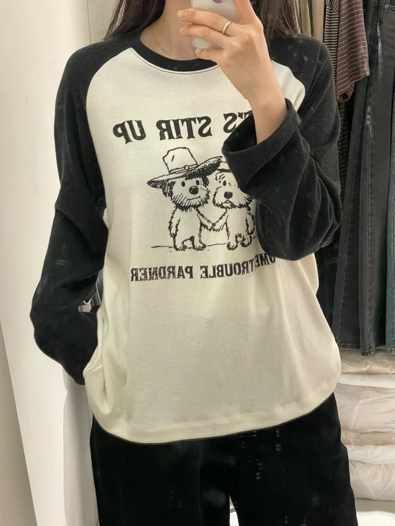 배추❤️泡菜国 拉手小狗插肩长袖 T恤 freesized