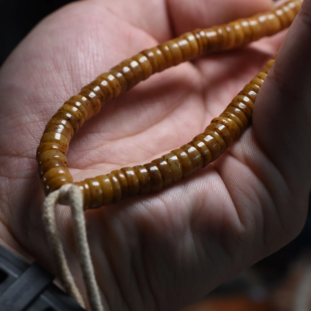 子向《藏嘎》牦牛骨 落色工艺 仿古藏式手持 尺寸7