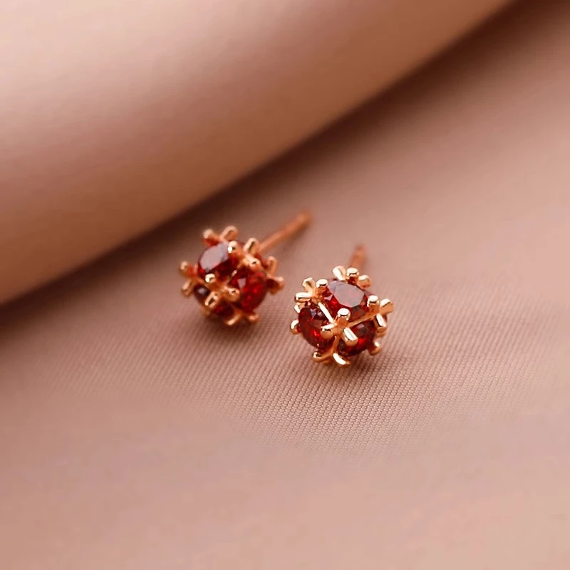 钛钢锆石耳饰 安可拉红色耳钉女2024年新款小众设计耳环耳骨耳饰