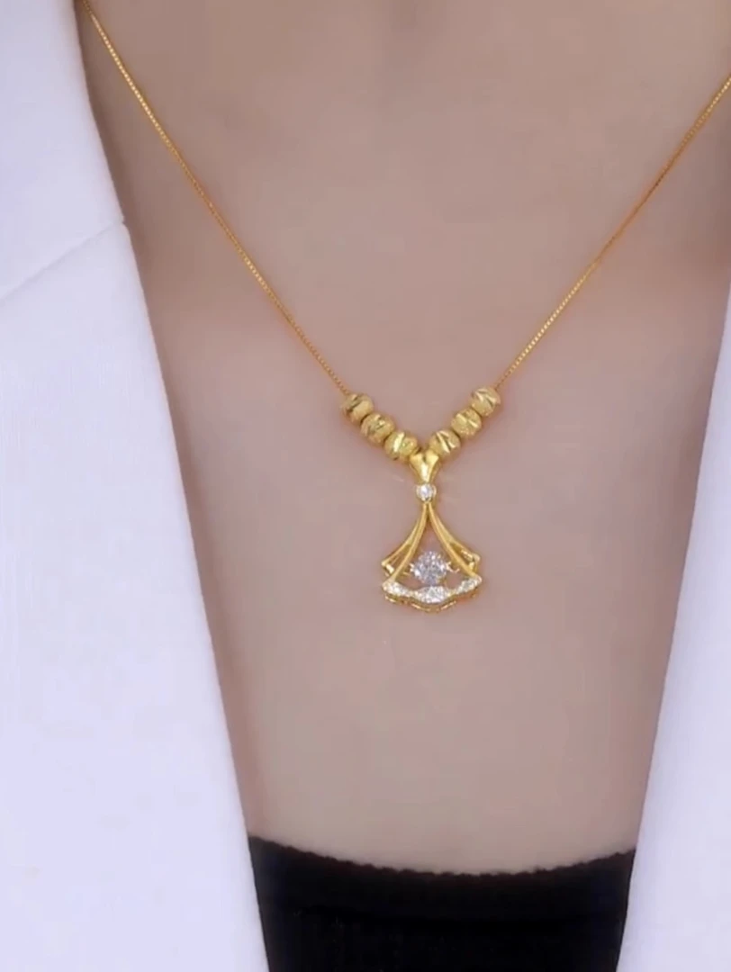 钛钢项链 心动银杏叶锁骨链钛钢不掉色项链女百搭轻奢小众颈链潮